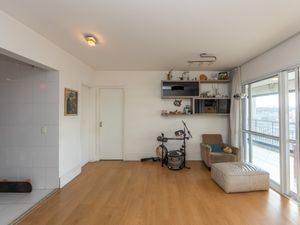 Image 4 - 921965