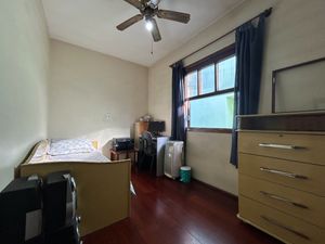 Image 13 - 921967