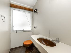 Image 3 - 921968
