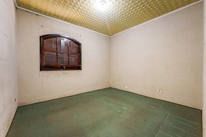 Image 23 - 921974