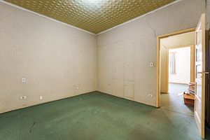 Image 24 - 921974