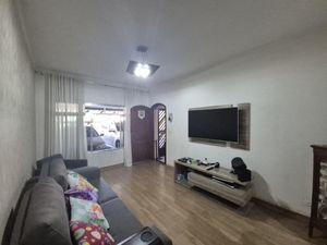 Image 3 - 921989