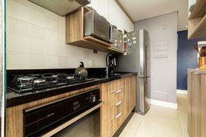 Image 13 - 921992