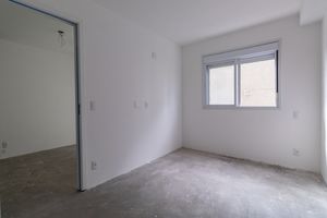 Image 11 - 921996