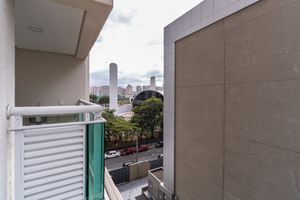 Image 12 - 921996