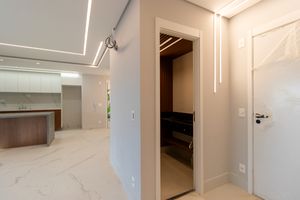 Image 4 - 922016