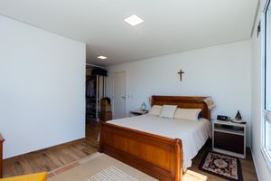 Image 31 - 922018