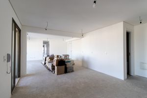 Image 7 - 922022