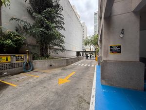 Image 19 - 922024