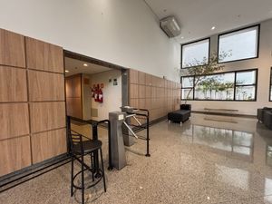 Image 30 - 922024