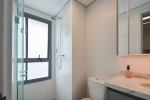 Image 33 - 922034