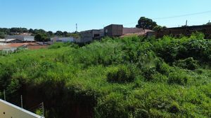 Image 8 - 922040
