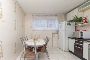 Image 36 - 922049