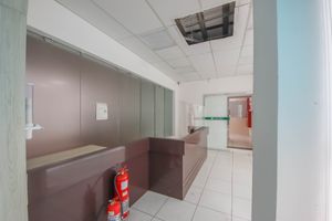 Image 41 - 922051