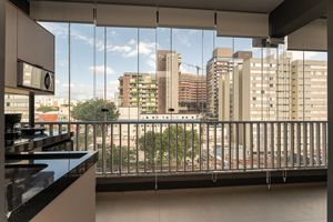 Image 10 - 922053