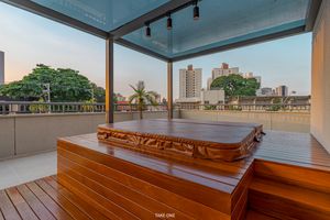 Image 26 - 922057