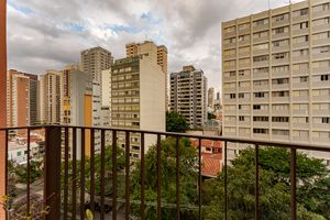 Image 12 - 922060