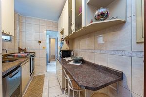 Image 31 - 922060