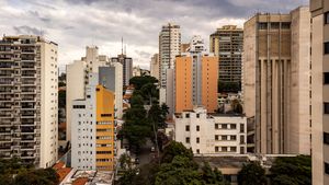 Image 59 - 922060