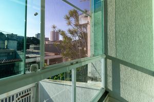 Image 8 - 922063