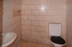 Image 32 - 922065