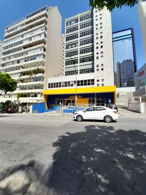 Image 33 - 922066