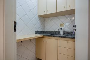 Image 14 - 922066