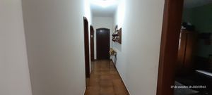 Image 11 - 922075