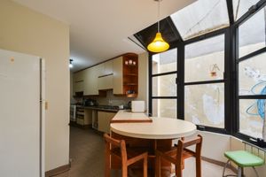 Image 13 - 922084