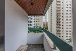 Image 24 - 922090