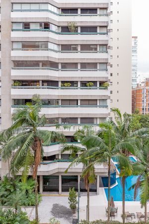 Image 31 - 922090