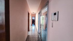 Image 33 - 922097
