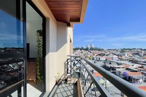 Image 5 - 922098