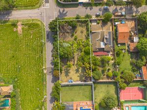 Image 11 - 922100