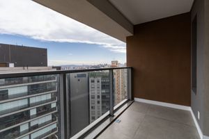 Image 7 - 922106