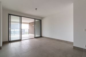 Image 4 - 922106