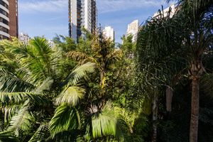 Image 9 - 922112