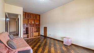 Image 34 - 922118