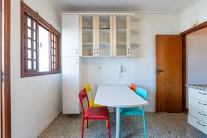 Image 38 - 922125