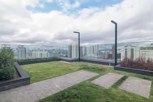 Image 32 - 922131