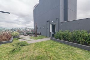 Image 33 - 922131