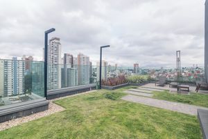 Image 34 - 922131