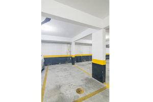 Image 35 - 922131
