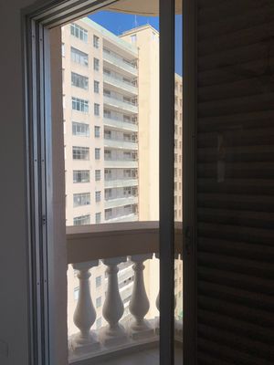 Image 12 - 922148