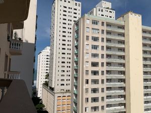 Image 28 - 922148