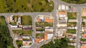 Image 11 - 922151