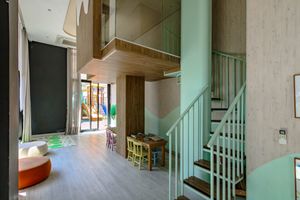 Image 31 - 922156