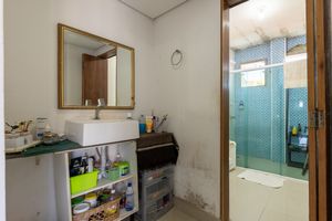 Image 7 - 922157