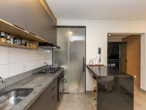 Image 12 - 922161