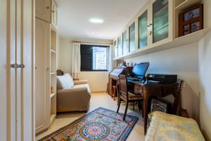 Image 30 - 922164